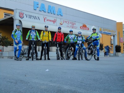 2013 1-jan Vojkova koča 002.JPG